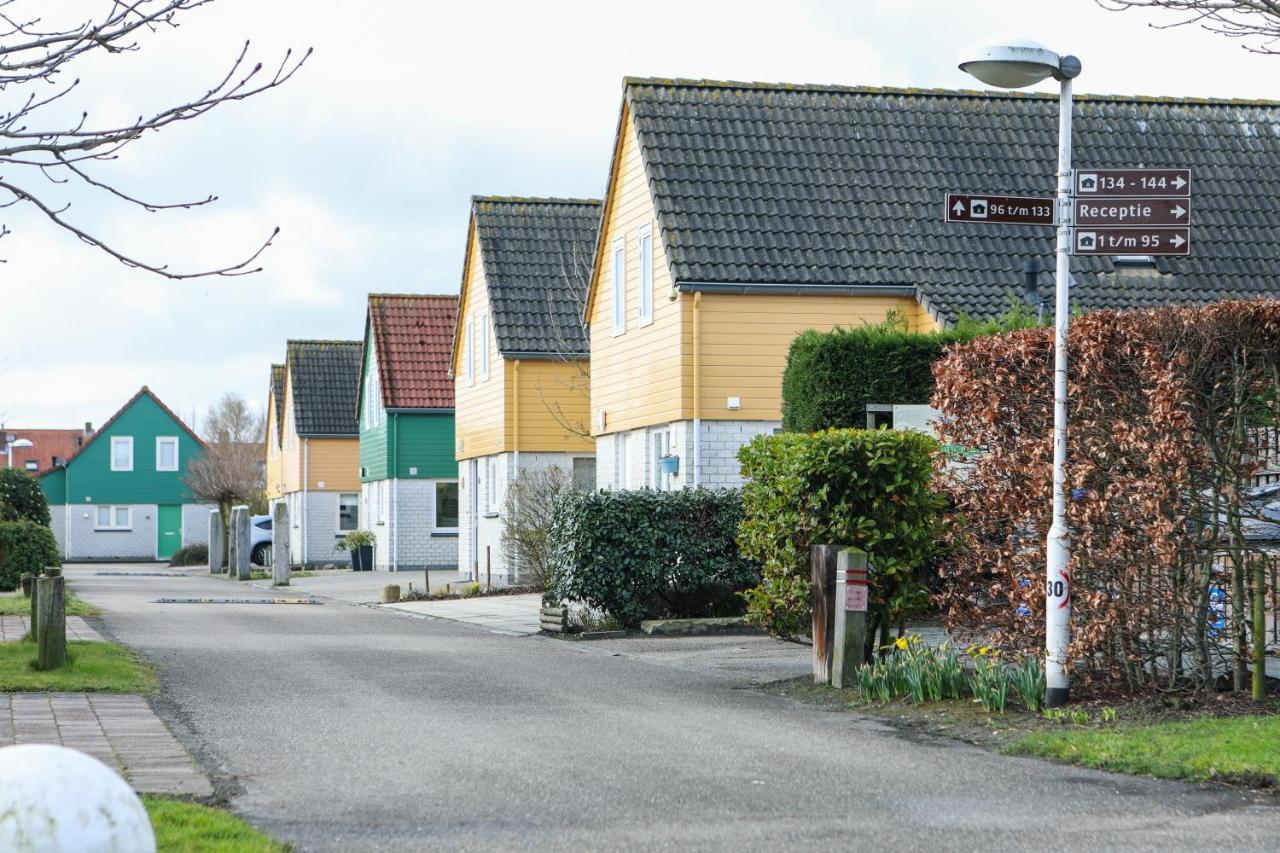Vakantiewoning 114 In Villapark De Oesterbaai Wemeldinge Kültér fotó